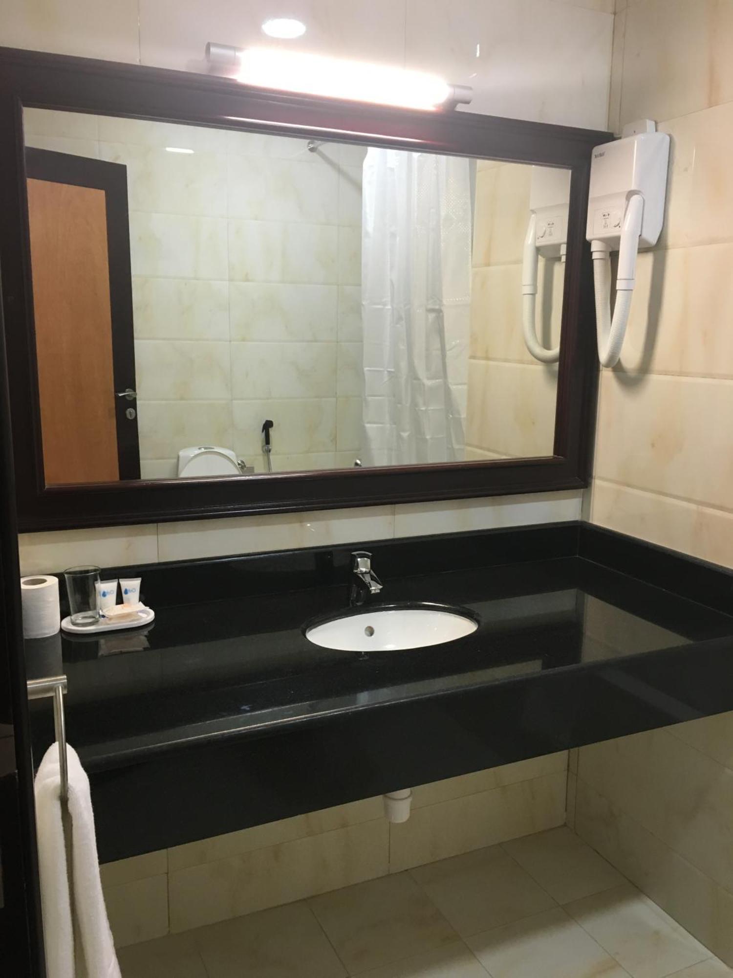 Muscat International Hotel Plaza Salalah Buitenkant foto